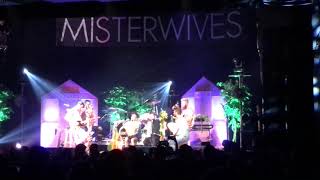 Misterwives Clip - Somewhere Over the Rainbow and Band Camp