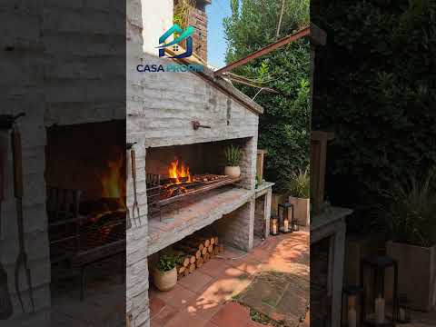 Video de YouTube - Casa en venta c/ cochera en Buceo se vende con Renta