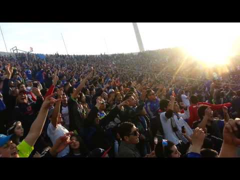 "El Bulla va caminando para Pedrero / U de Chile vs Santiago Wanderers 2014" Barra: Los de Abajo • Club: Universidad de Chile - La U