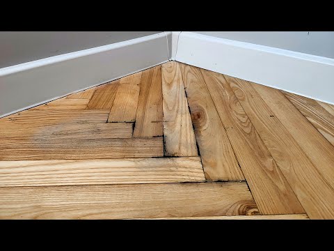 Restoration of a wooden floor damaged by water. How to fix it easily and quickly