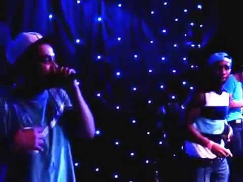 DINGO E QUERÔ SHOW AO VIVO (QUANDO PASSA ELA É DEMAIS)