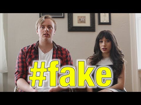 破局寸前のフェイスブックカップル（The Failing Couples Of Facebook）