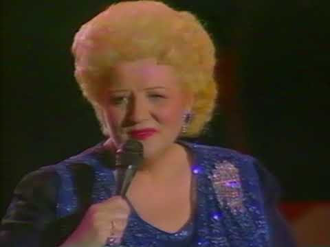 Begin the Beguine - Anne Shelton 1984