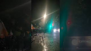 It rains bottles on garda/police in City west Dublin the Irish are not happy 👌💚🇮🇪💯