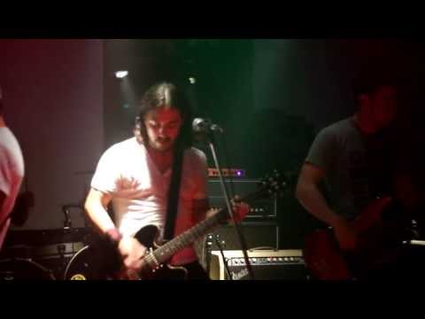 Foo Fighters: Best of You (cover by The "pretenders FF tribute")