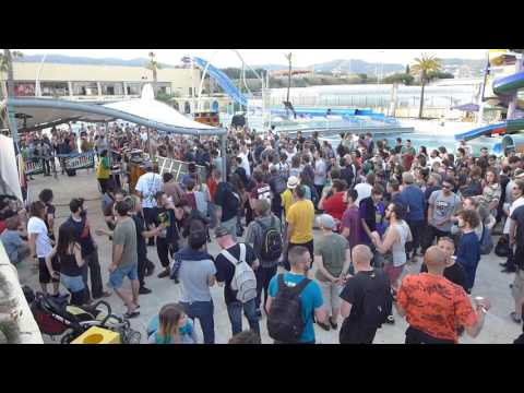 King Earthquake @ IDG 2017 - Maasai Warrior ft. Tenna Star - "Jah Army" - HD