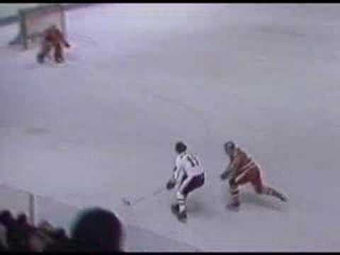 76 canada cup finals - first 2 goals