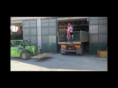 Alex Salvini - HOME ENDURO TRAINING (Covid - 19 mood) " PARTE 3"