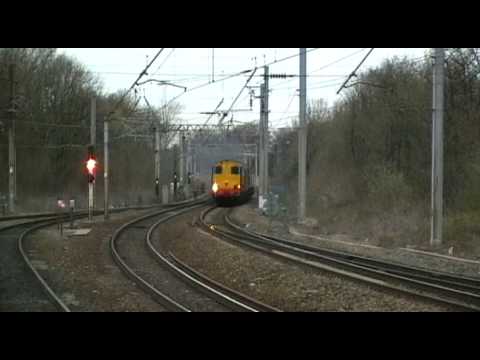 20304/37059 with 57003/57008 DIT 6K73 Sellafield - Crewe flask(s) 15th April 2010