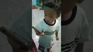 Download lagu angkat telepon.... Hallo... hallo... mp3