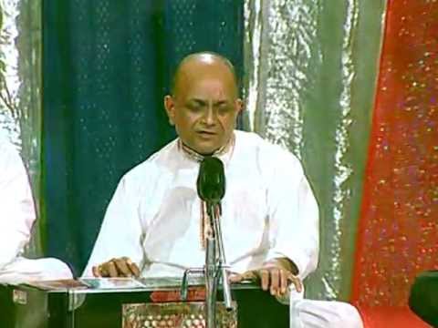 छुपे बैठे हो कण कण में भला मैं कैसे पहचानूं