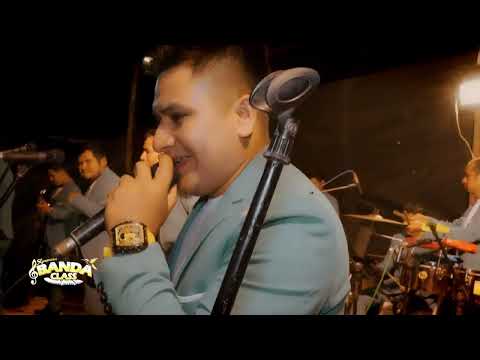 MIX SENSUAL KARICIA mix solterito AGRUPACION BANDA CLASS EN VIVO