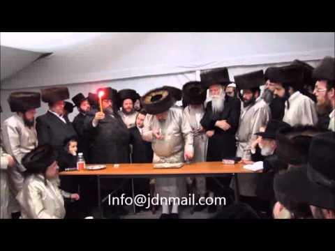 Lelov Rebbe Making Havdalah In Poland - Shevat 5776