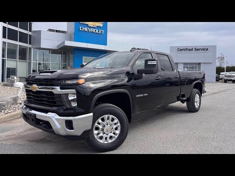 2026 Chevrolet Silverado 3500HD 4WD Crew Cab Long Box LT in Black for sale at Boyer Chevrolet Lindsay Ltd. in Lindsay, ON