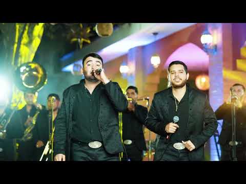 Cita con un invento (En Vivo) - Banda La Adicional De Mazatlán