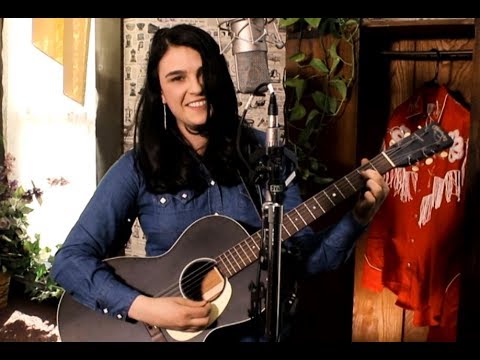 Red Carpet Concert: Annie Bartholomew