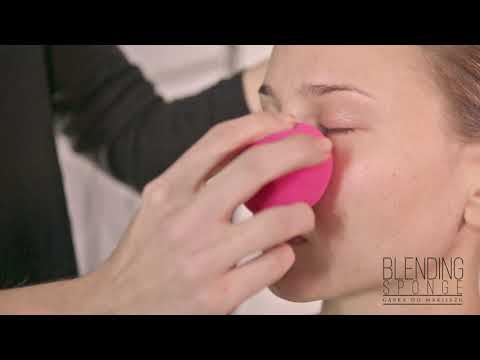 Jak nakładać podkład gąbką do makijażu Blending Sponge?