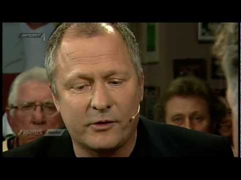 Über Gewalt in Stadien, Fankultur, Hooligans und Abschaffung des Fußballs - Mobilat Fantalk