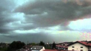 preview picture of video 'Shelf cloud da Almenno San Salvatore(BG) 24/04/2012'