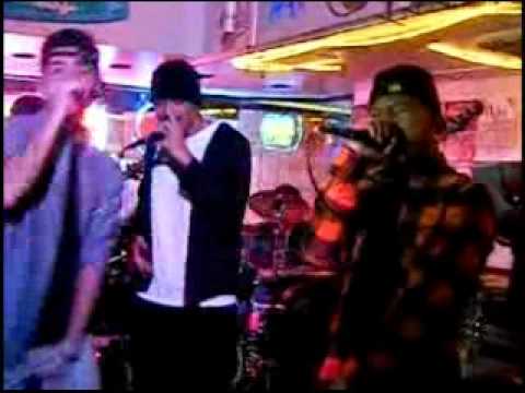 BROKE MOKES and THE KINFOKE - GET BY