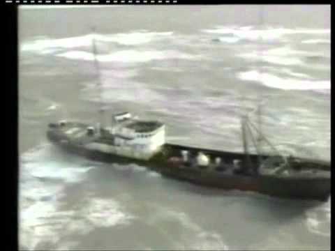Radio Caroline at Sea  Shipwreck 1991 UtoYb0h37aY 3