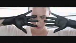 Demi Lovato - Stronger