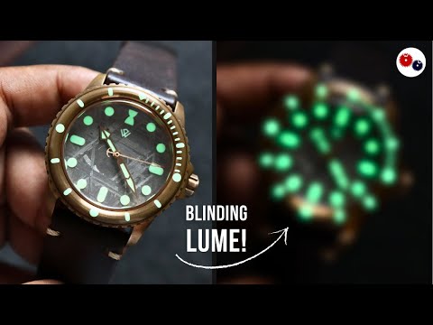 This Watch Has The Best Lume I've EVER Seen! - Wicked Pearl Diver