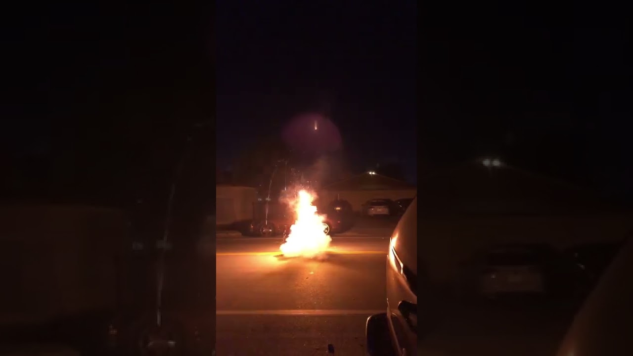 Watch video 3 Stage Nuclear Rocket☢️🚀 Now 3 Stage Nuclear Rocket☢️🚀