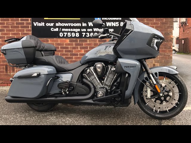 PURSUIT DARK HORSE PREMIUM