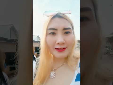 jalan jalan ke PANTAI ...