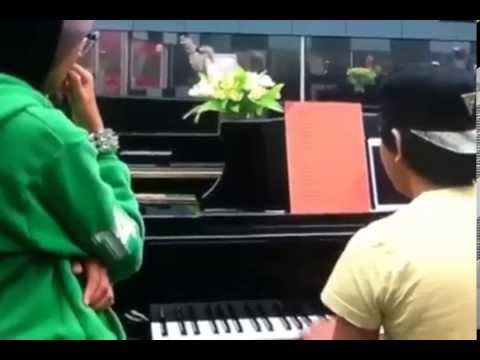 NUWAL - Nuha Ewal Piano..."Eiii"..