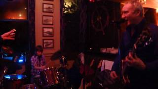 NIne Below Zero - You Can't Please All The People All The Time - Live at the Anchor and Hope