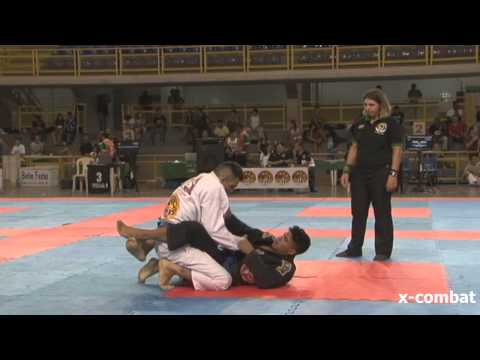 PANAMERICANO X-COMBAT 2012 - Matheus Lutes x Maurílio Pinheiro by X-COMBAT