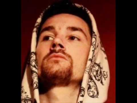 DeNiro - Cuvaj se pandura ( Tekst )