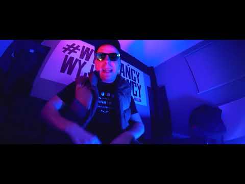 EMERÓWUA X ŁOKER ESELIKSY     SZYBKA AKCJA  (prod.BLACK ROSE BEATZ)
