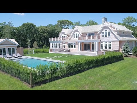 Quogue, NY  - 22 Bay Road