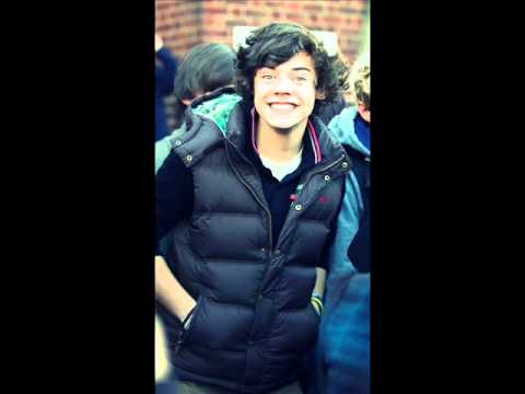 One Direction singing Torn (at judges houses - x factor 2010 )