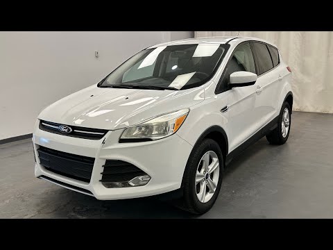 2016 Ford Escape 4WD 4dr SE in White for sale at Davis GMC Buick Lethbridge in Lethbridge, AB