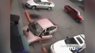 Queens woman kills husband by crashing car while he clung to roof