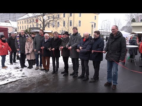 Neuer Hauptplatz in Schwadorf