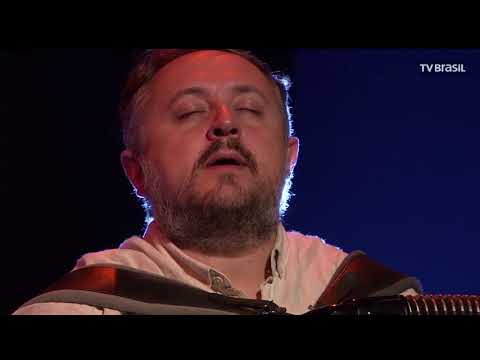 Yamandu Costa e Bebê Kramer   Libertango