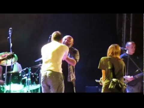 Bjesovi - Bolje ti (Banovina, koncert, 22.08.2012)