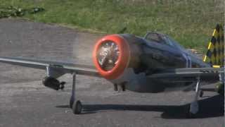 preview picture of video 'Cape Radio Flyers Warbirds'