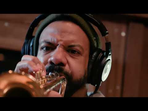 Huntertones “Tunnel” Motionation