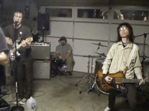 Schocholautte - "Spin the Bottle" at MIH