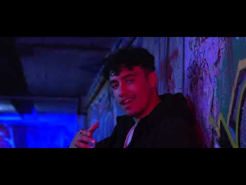 De Paul y Tini (Video Oficial)