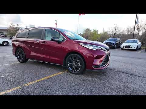 2024 Toyota Sienna XSE