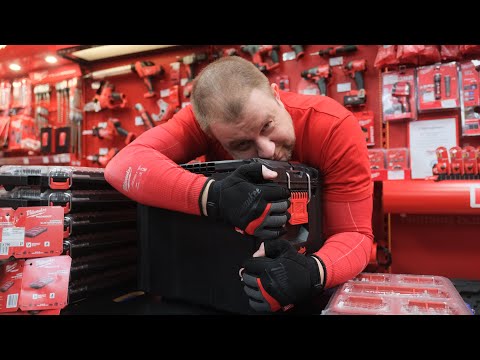 Компактный кейс MILWAUKEE PACKOUT 4932471723 Компактный кейс MILWAUKEE PACKOUT 4932471723