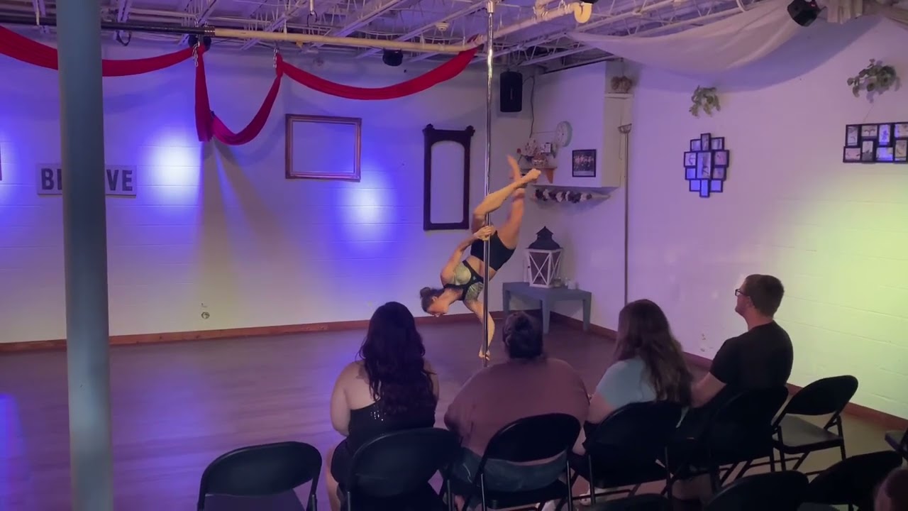 Promotional video thumbnail 1 for Aerial Pole and Silks Dancer