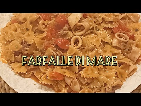 Calamari e vongole per un primo piatto italianissimo.